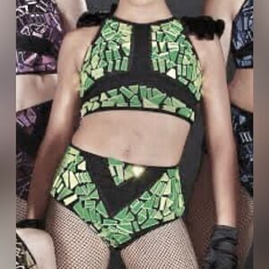 Glamour dance costume green broken glass two-piece rhinestone embellishment SA